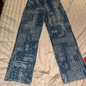 Forever 21 Paisley Blue Women's Jeans